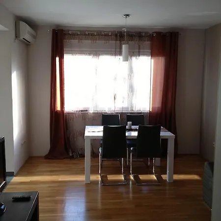 Apartment Eli Zadar