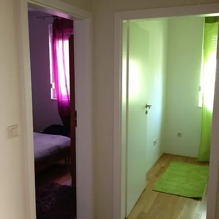 Apartment Eli *