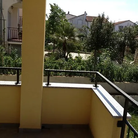 Apartment Eli Zadar